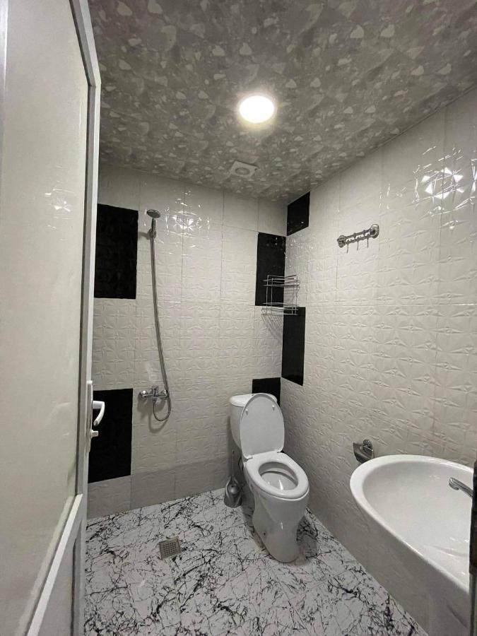 Apartment Sofia บาทูมิ ภายนอก รูปภาพ