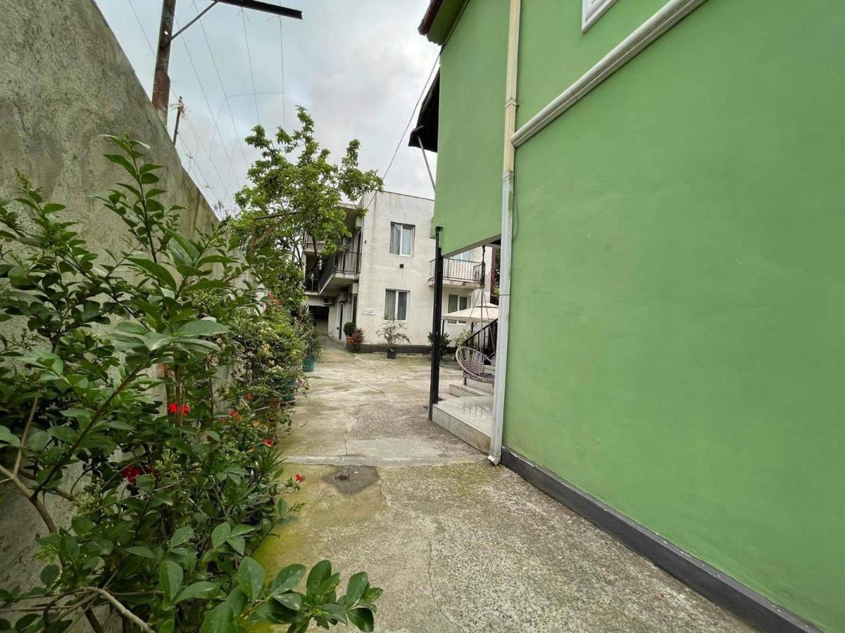 Apartment Sofia บาทูมิ ภายนอก รูปภาพ
